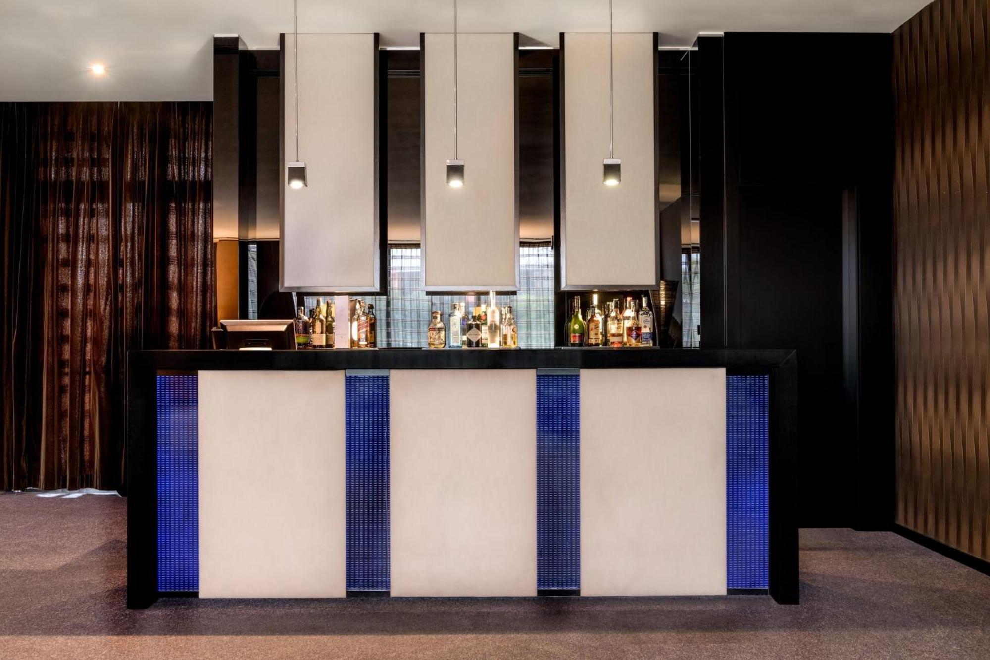 Ac Hotel Brescia By Marriott Exterior foto