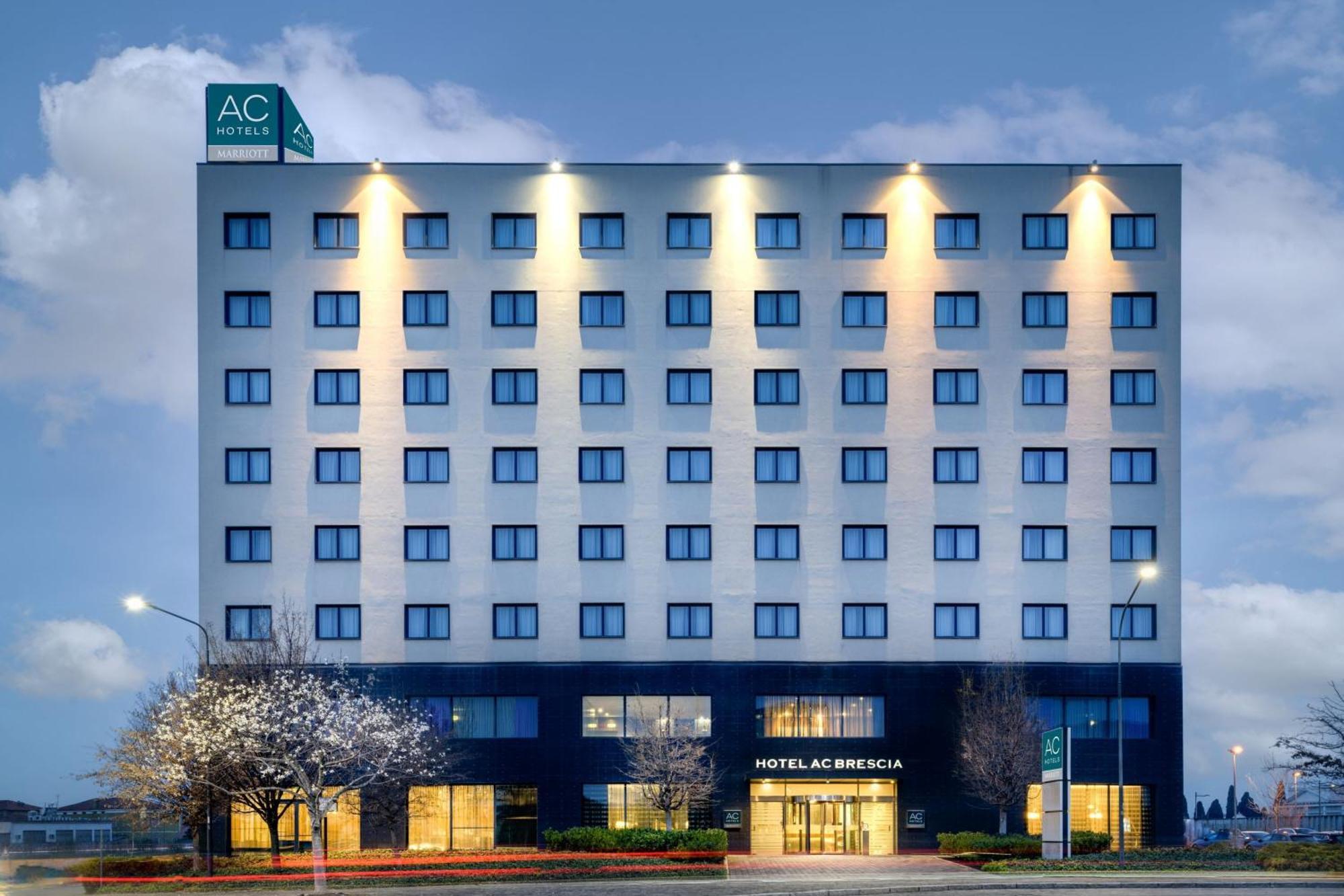 Ac Hotel Brescia By Marriott Exterior foto